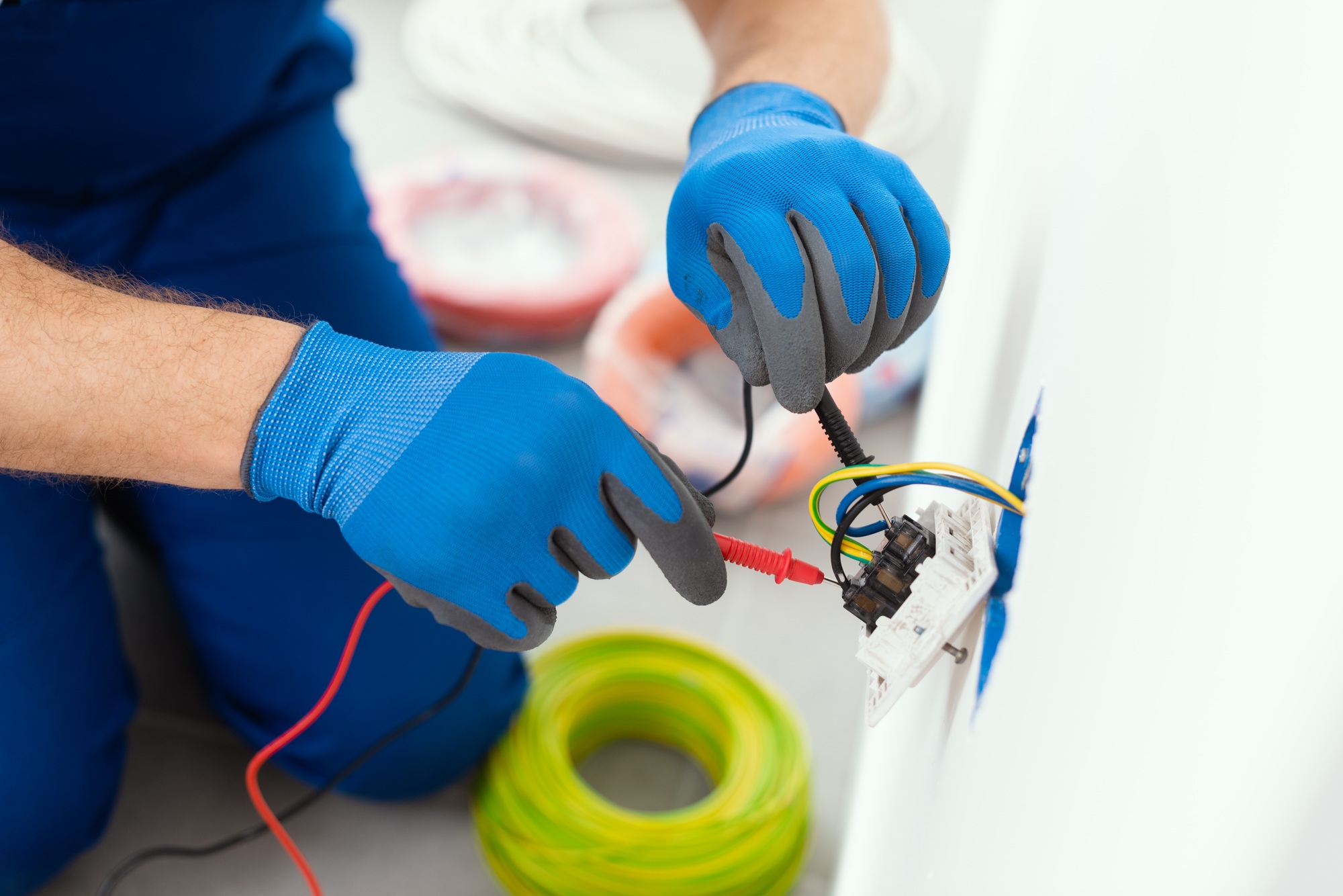 5 Signs Your House or Flat Needs a Rewire | Electrical Safety Checklist